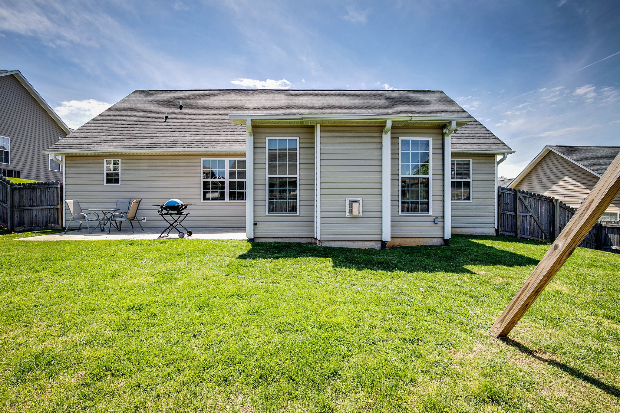 900 Hackney Rd, Johnson City, TN 37615 HomeSelfies