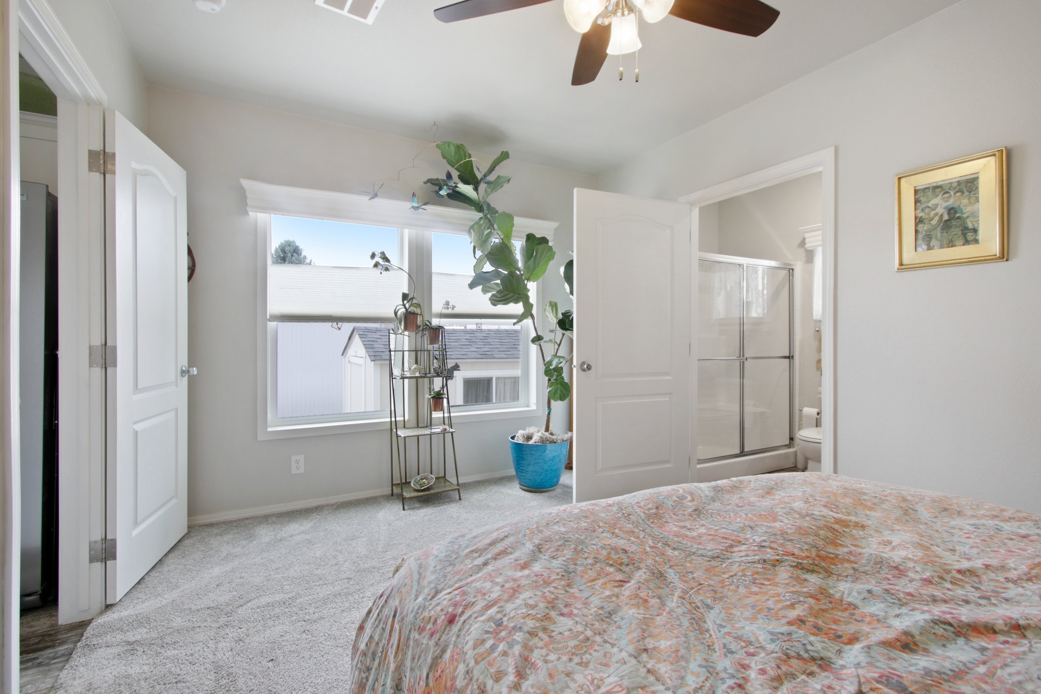 Mountain View Ave 122-018.jpg