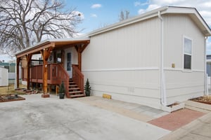 Mountain View Ave 122-002.jpg