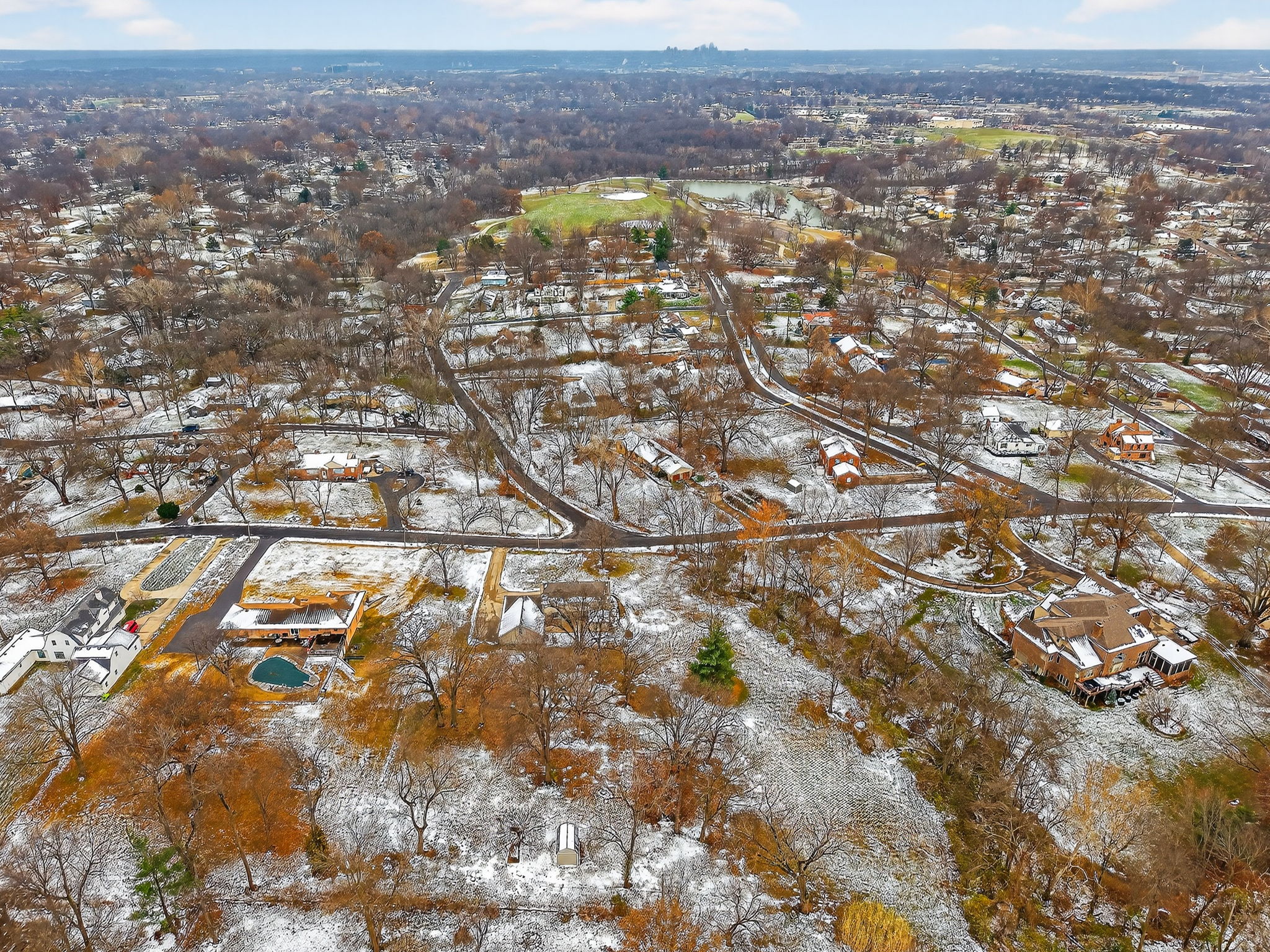 900 NE Barnes Ave-012