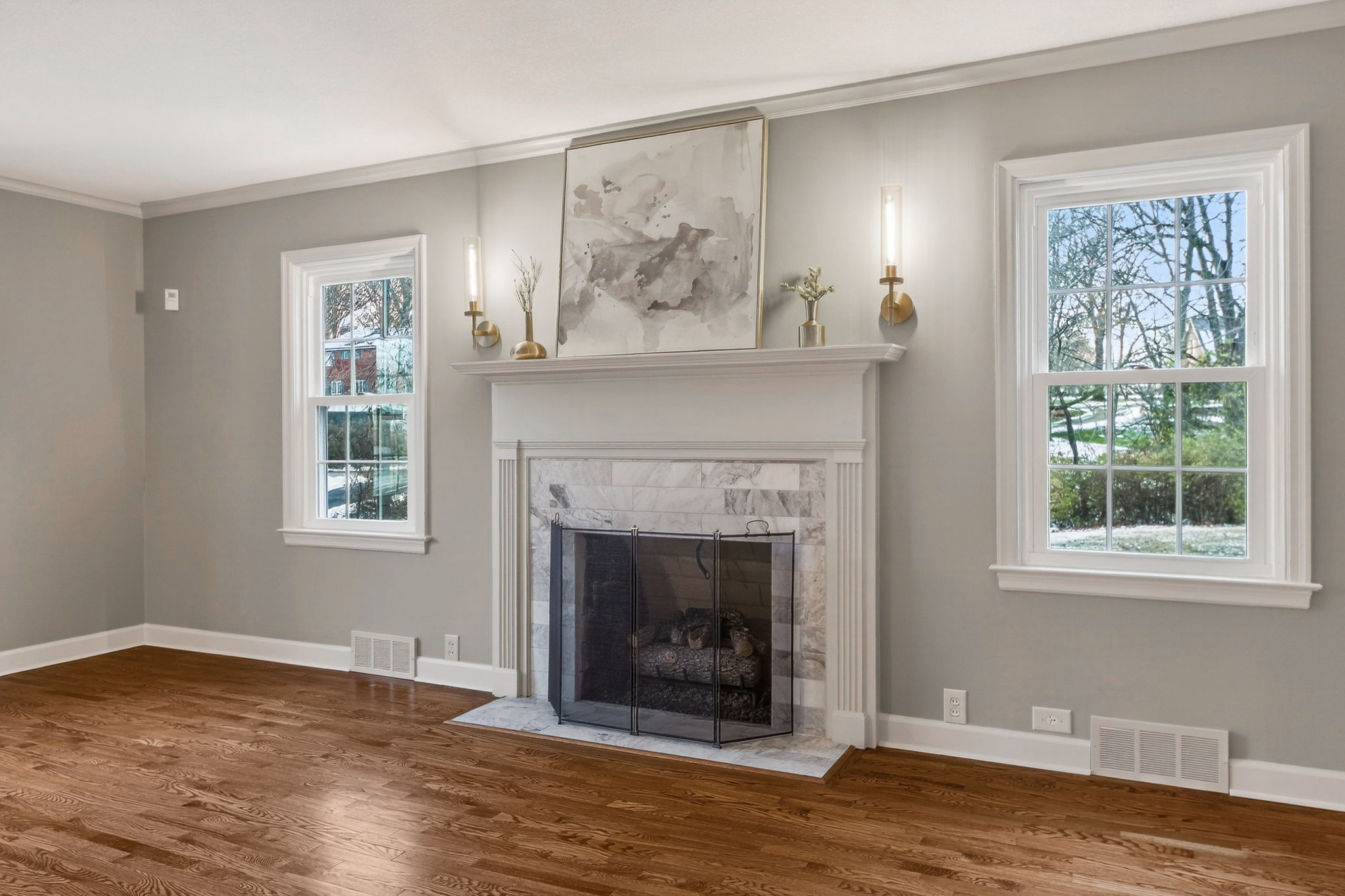 900 NE Barnes Ave-019