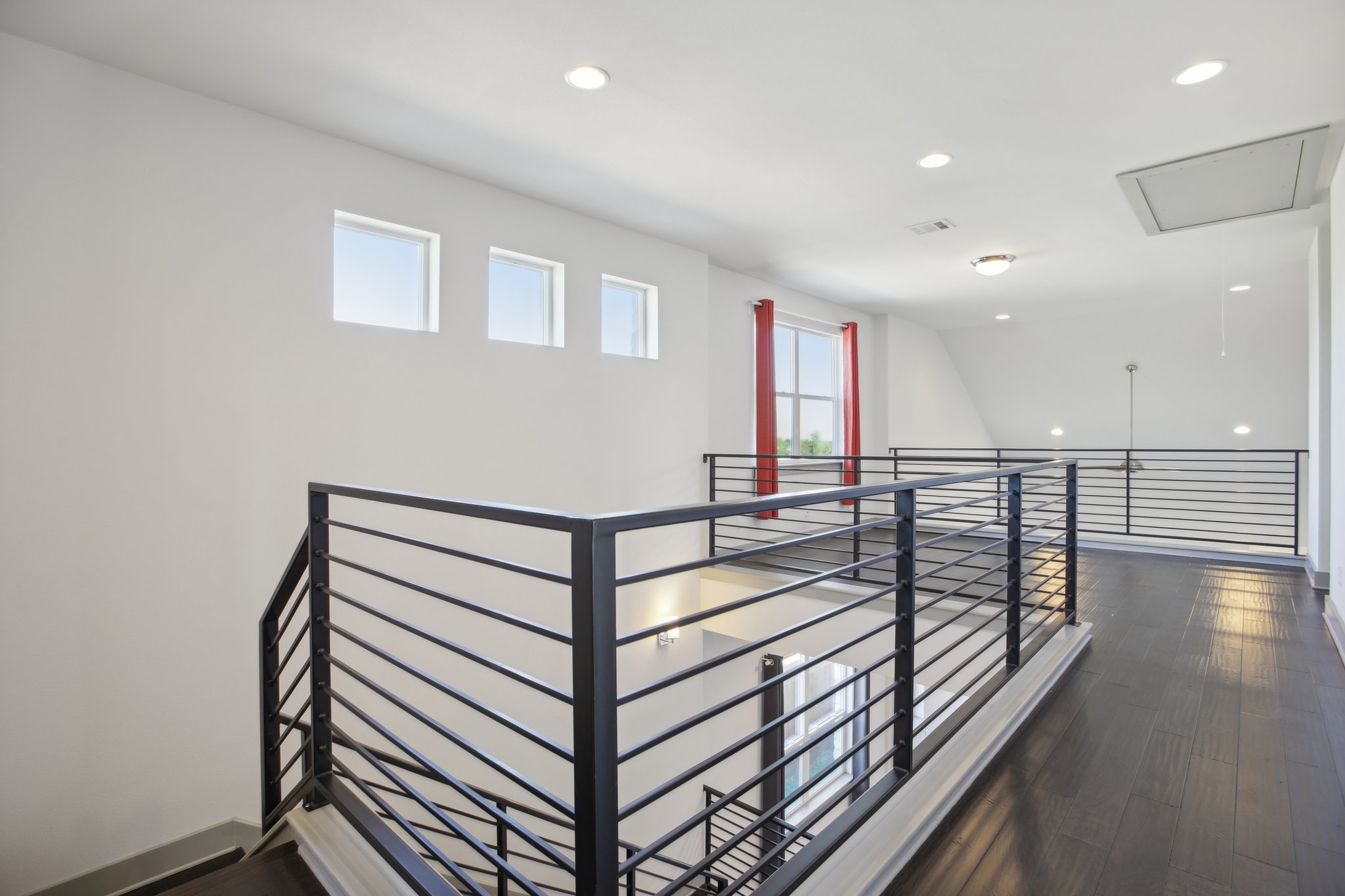 Old Mill Rd 25-020.jpg