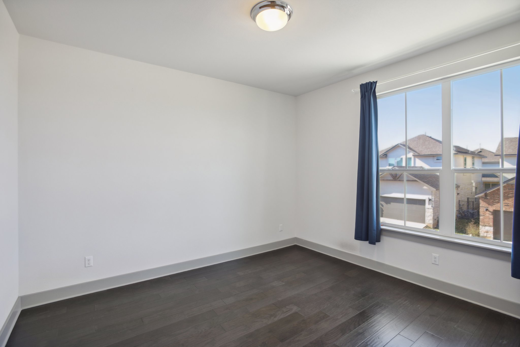 Old Mill Rd 25-021.jpg