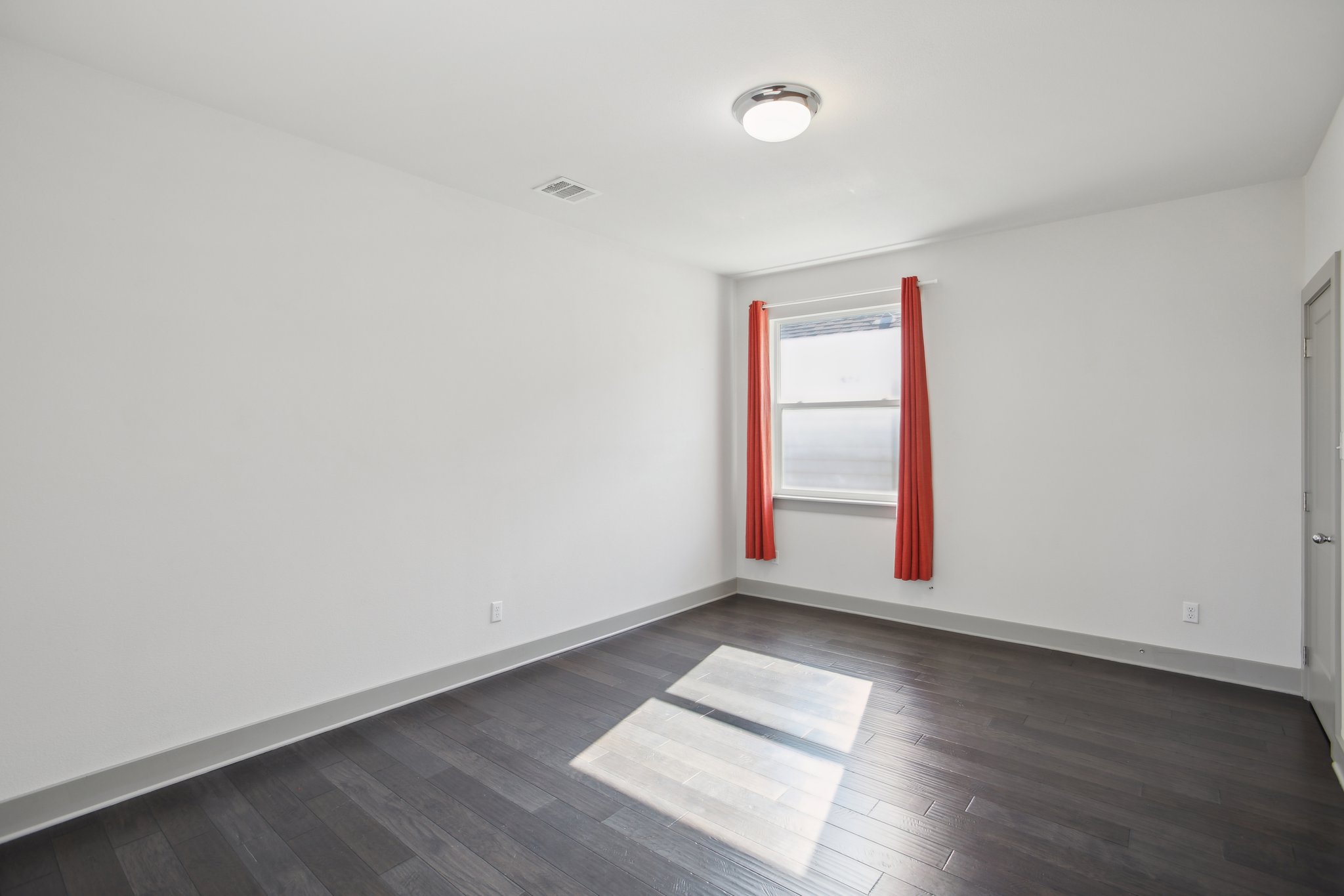 Old Mill Rd 25-024.jpg