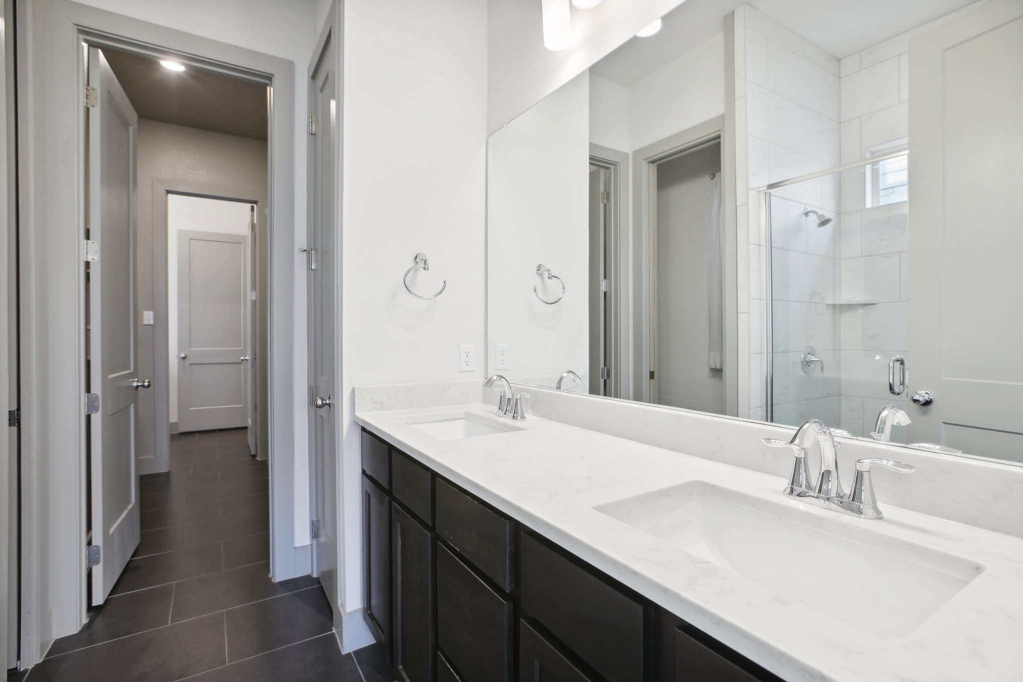 Old Mill Rd 25-041.jpg