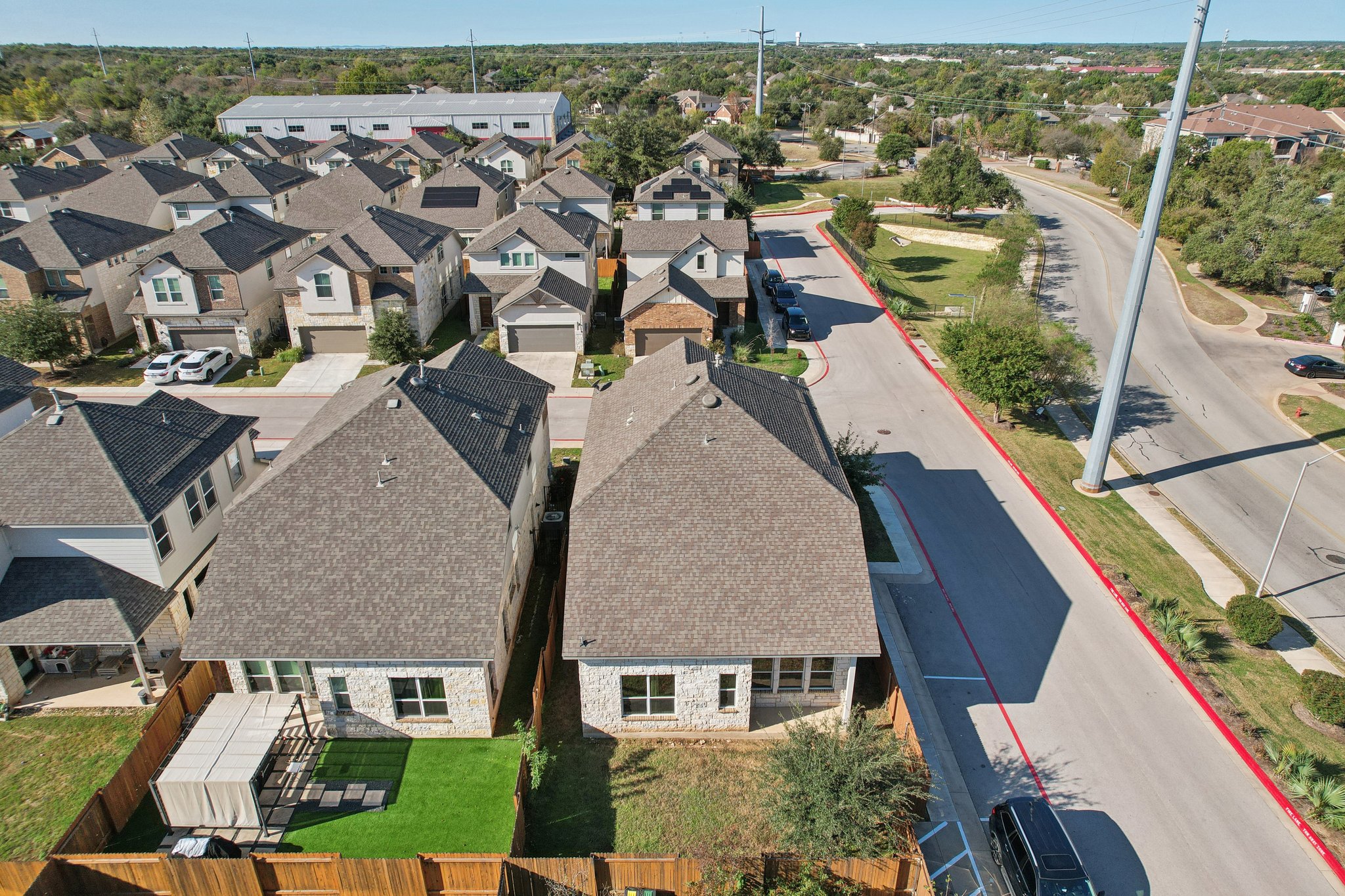 Old Mill Rd 25-058.jpg