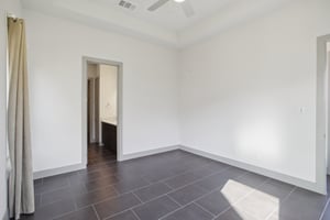 Old Mill Rd 25-016.jpg