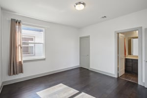 Old Mill Rd 25-029.jpg