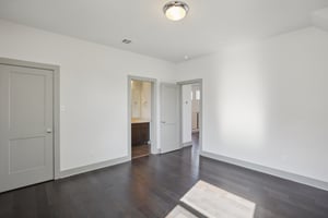 Old Mill Rd 25-030.jpg