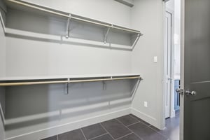 Old Mill Rd 25-038.jpg