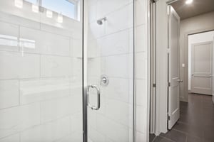 Old Mill Rd 25-040.jpg