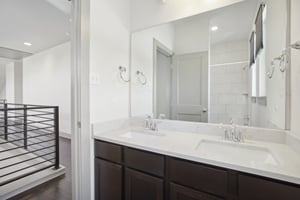 Old Mill Rd 25-044.jpg