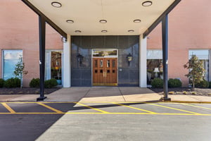 900 S Hanley Rd 7D-S2802-005.jpg