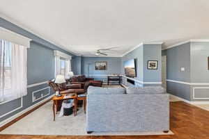 900 S Hanley Rd 7D-S2802-010.jpg
