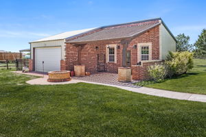 9000 Blenheim Dr 07