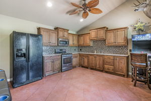 9000 Blenheim Dr 09
