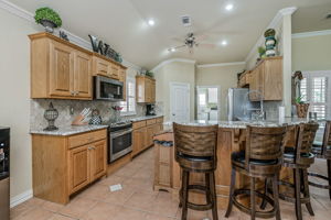 9000 Blenheim Dr 17