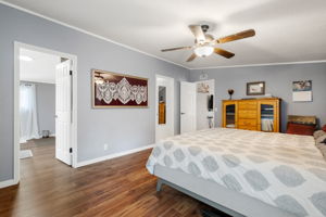 Primary Bedroom_2