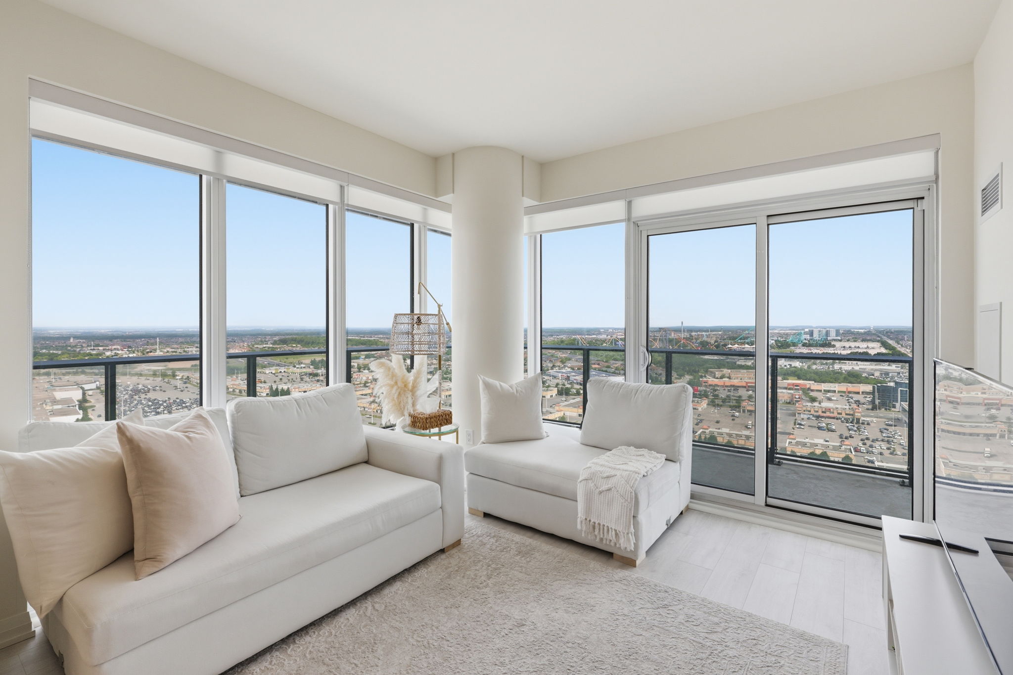Property in Vaughan — delivered property photograph 10