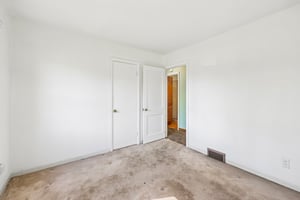 Park Ave S-S2504-021.jpg