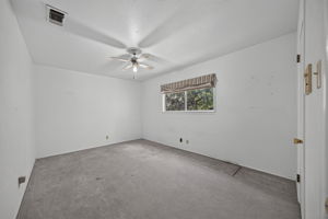 Bedroom 2 and 4