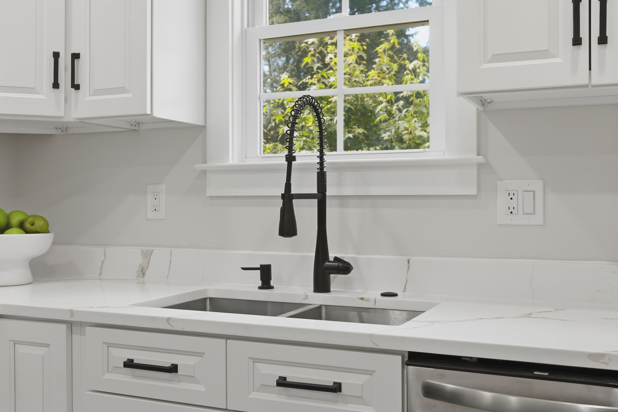 13-Kitchen Sink
