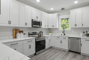 10-Kitchen