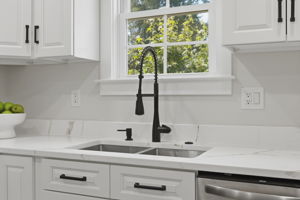 13-Kitchen Sink