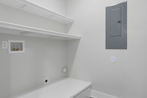16-Mudroom