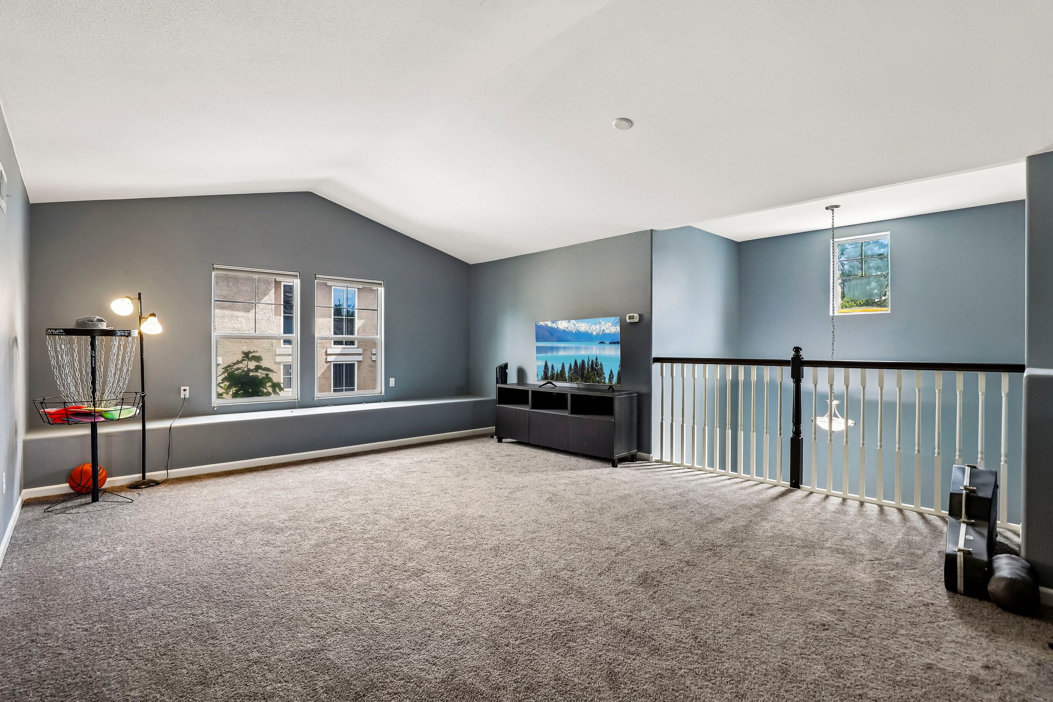 Clarissa Dr-S2104-035.jpg