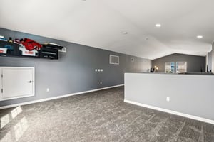 Clarissa Dr-S2104-033.jpg