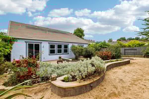 Clarissa Dr-S2104-038r.jpg