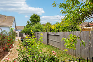 Clarissa Dr-S2104-040r.jpg