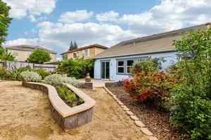 Clarissa Dr-S2104-041r.jpg