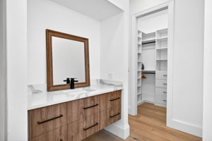 RS - Primary Bathroom 4 of 6