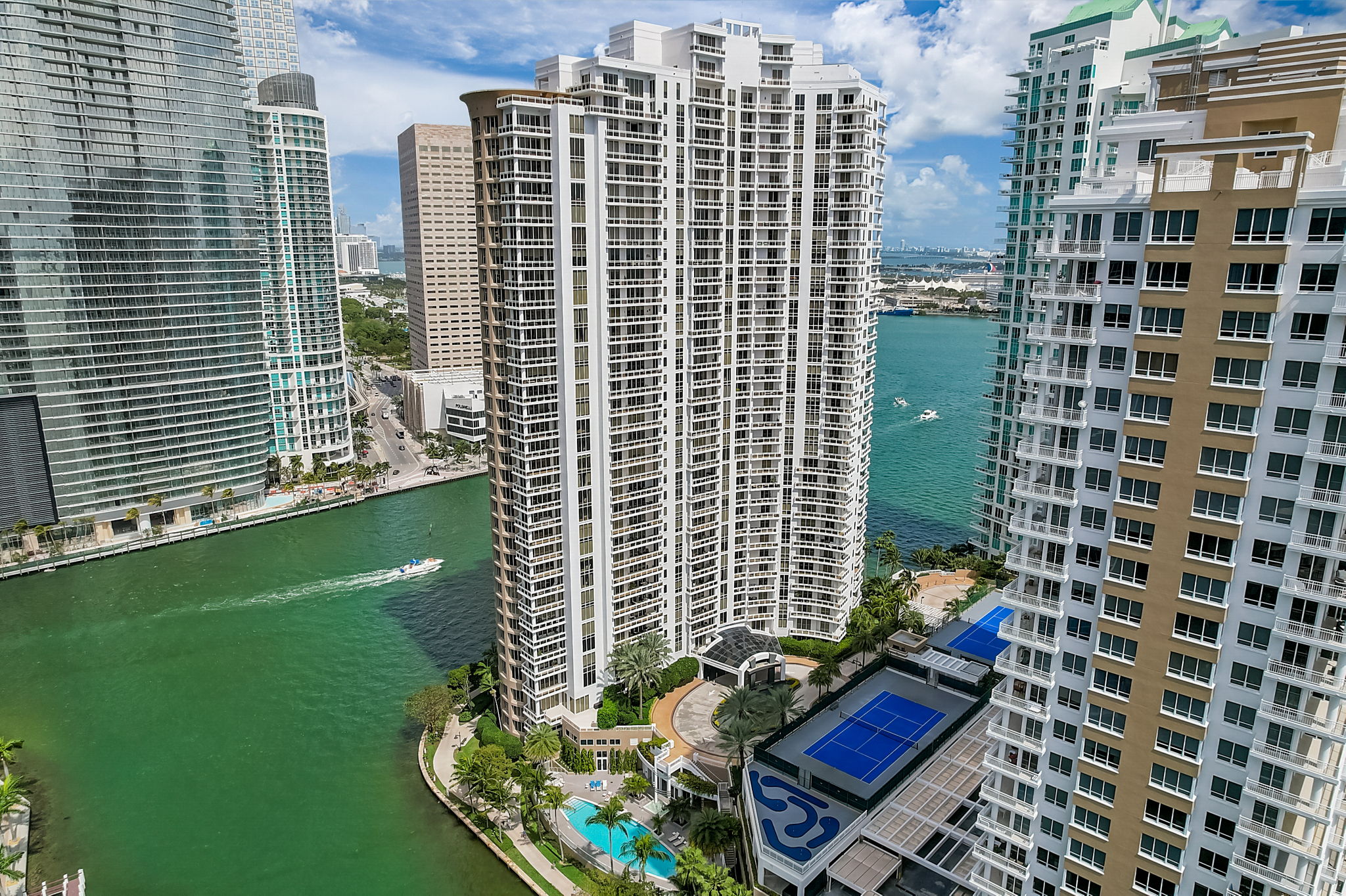 Brickell Key Blvd apt 2303-051