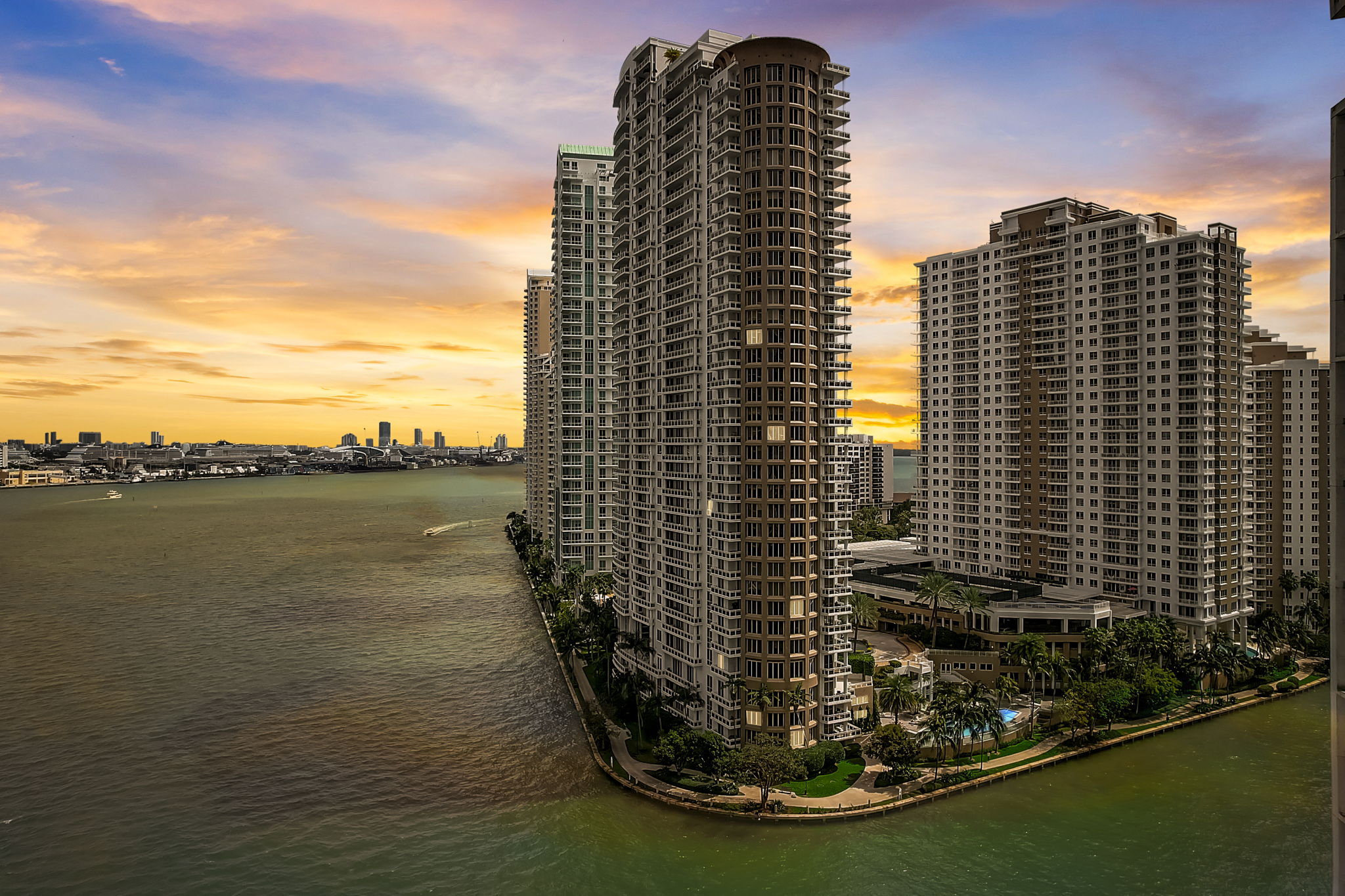Brickell Key Blvd apt 2303 - VT-001