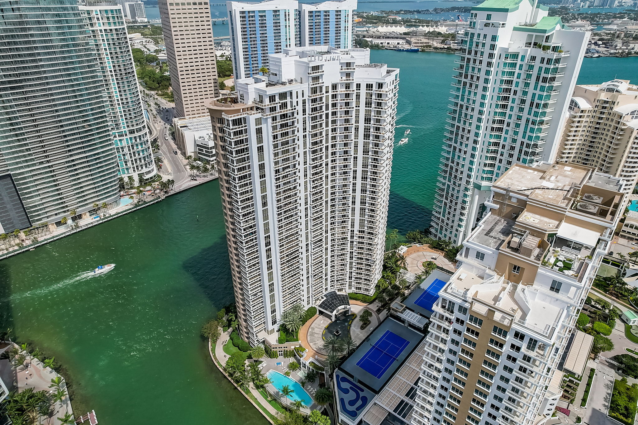 Brickell Key Blvd apt 2303-050