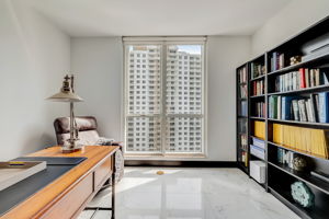 Brickell Key Blvd apt 2303-035