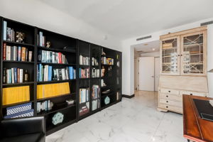 Brickell Key Blvd apt 2303-031