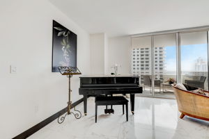 Brickell Key Blvd apt 2303-007