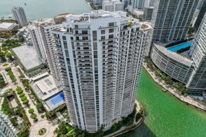 Brickell Key Blvd apt 2303-048