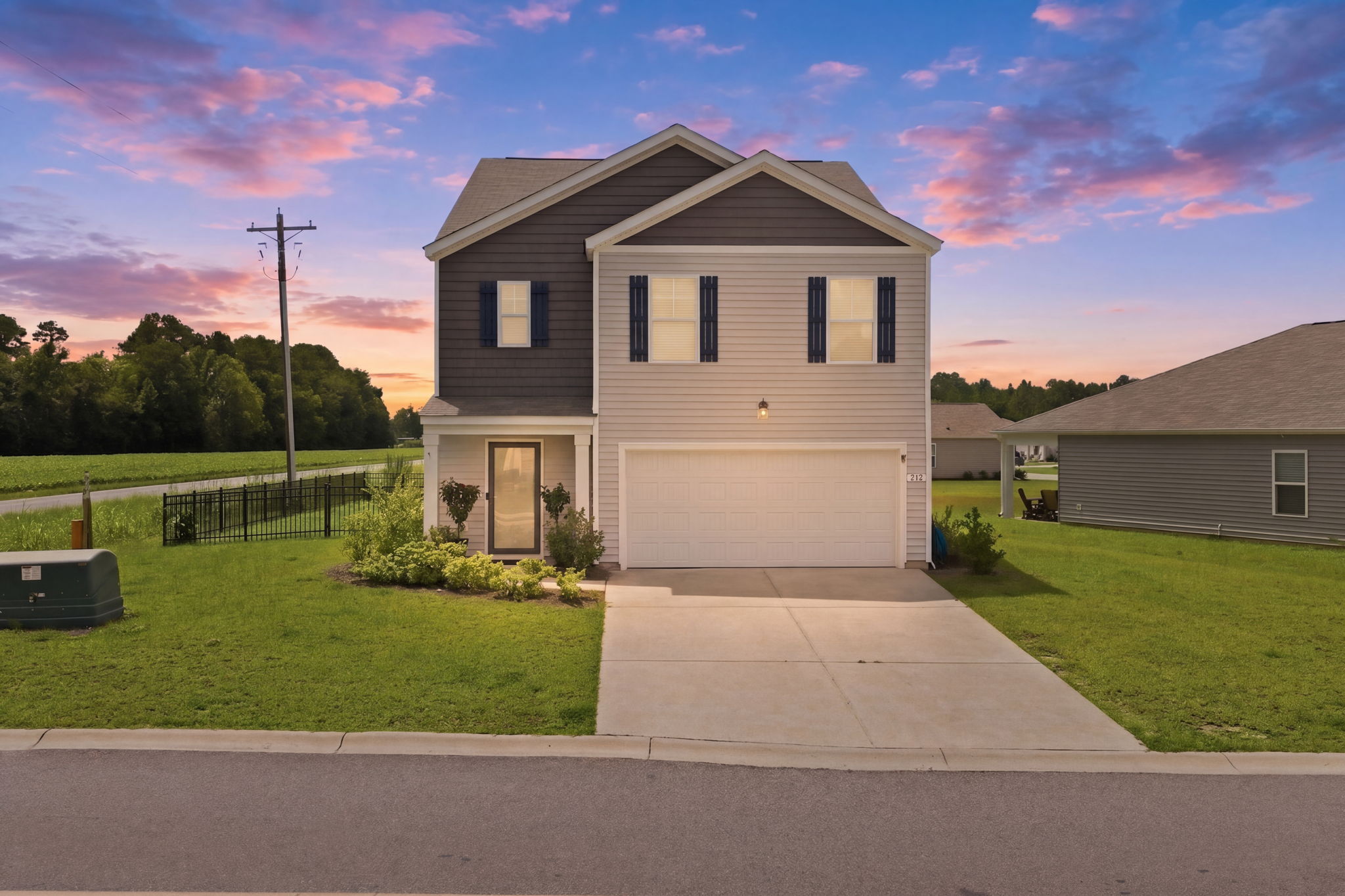  Photo 53