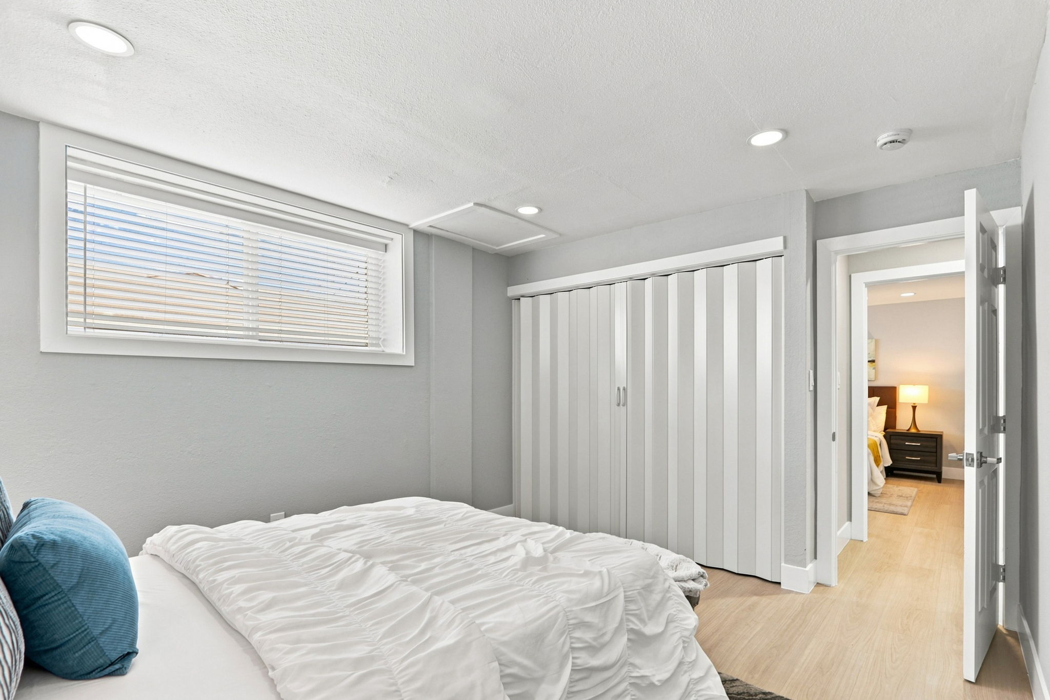 037_F8_901 Hanover St 901-903