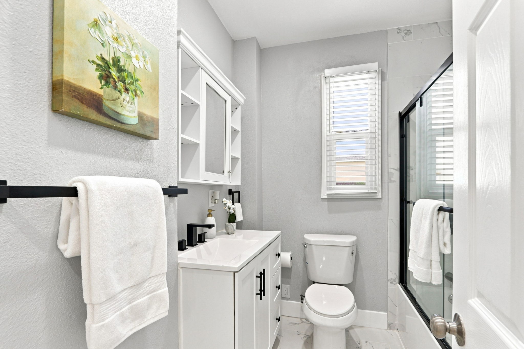 051_F8_901 Hanover St 901-903
