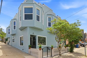001_F8_901 Hanover St 901-903