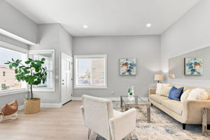 009_F8_901 Hanover St 901-903