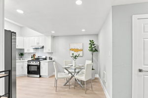 025_F8_901 Hanover St 901-903