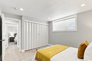 041_F8_901 Hanover St 901-903