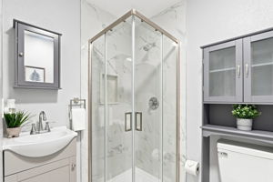 050_F8_901 Hanover St 901-903